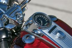 tangki dan speedometer harley davidson road king classic