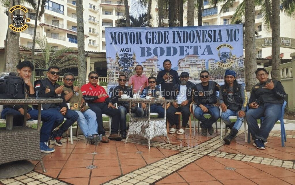 kesempatan untuk memperluas jaringan pertemanan menjadi alasan mengapa motor gede jadi pilihan banyak orang