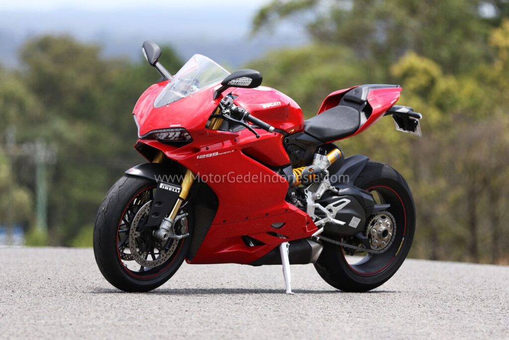 ducati 1299 panigale s jadi referensi untuk pajak motor gede 1000cc