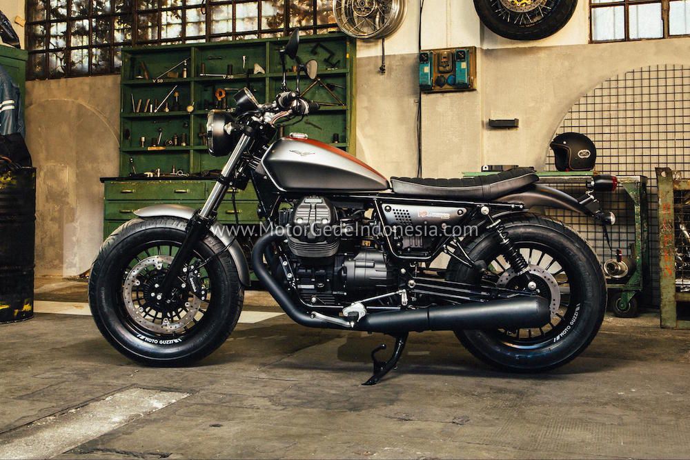 moto guzzi v9 bobber milik poppy sovia artis indonesia pecinta motor gede dengan penampilan menakjubkan