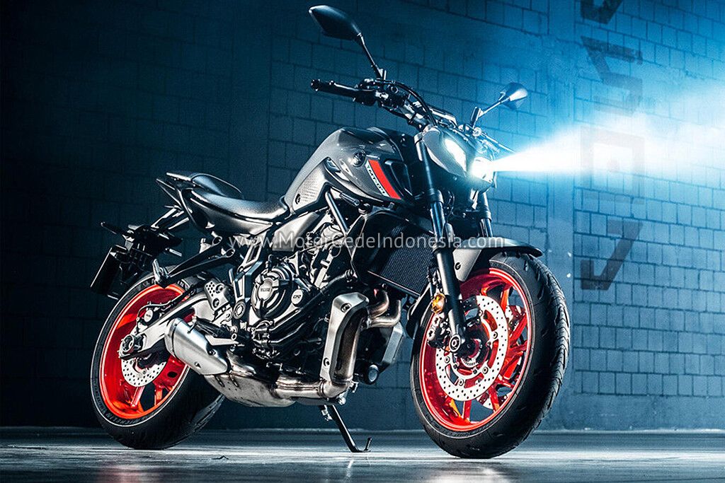 motor gede yamaha mt 07 serta spesifikasinya